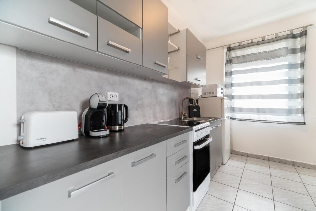 Grand Apartmanház Gyenesdiás Exterior foto